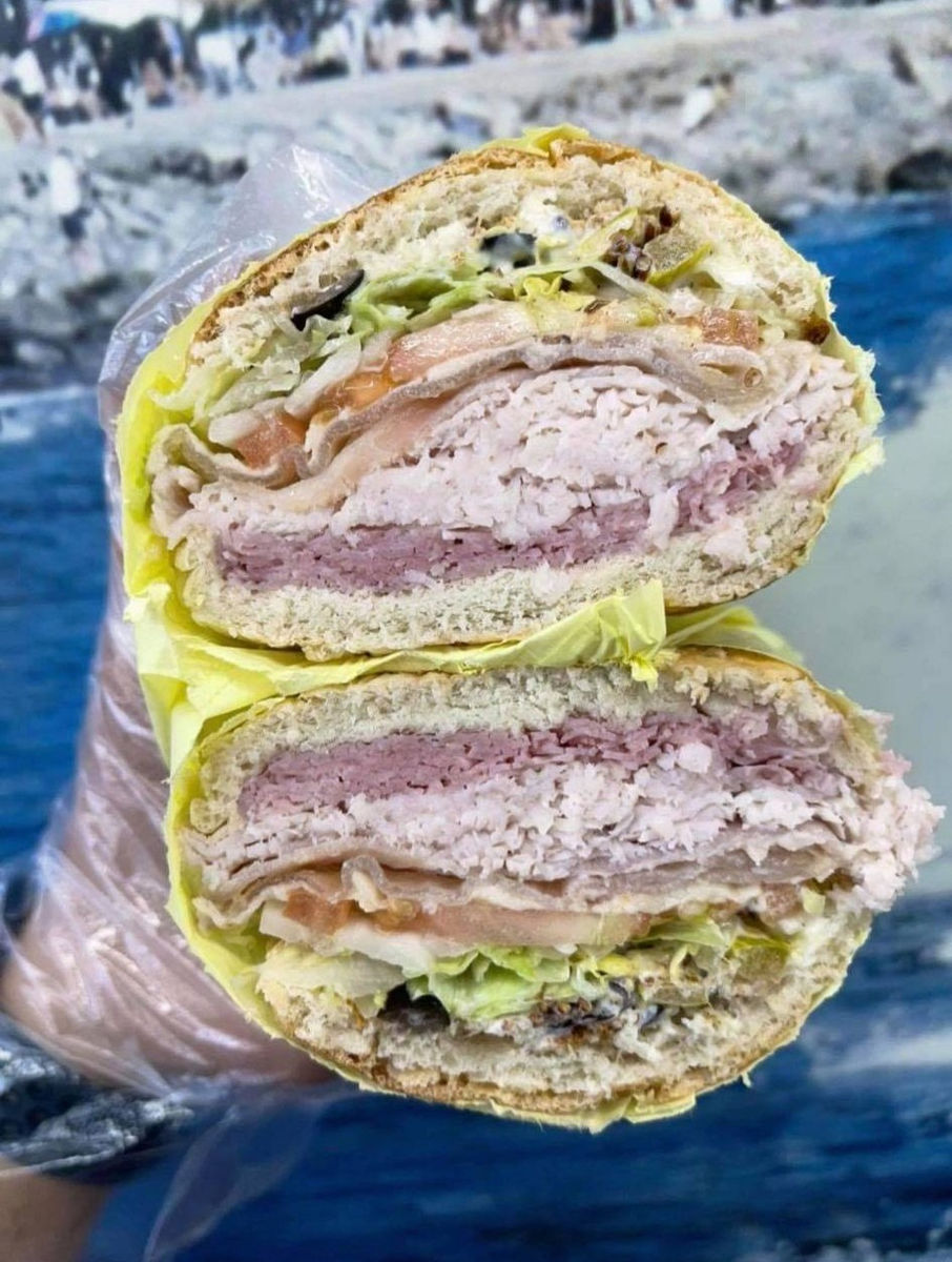 Fuhgeddaboudit Club